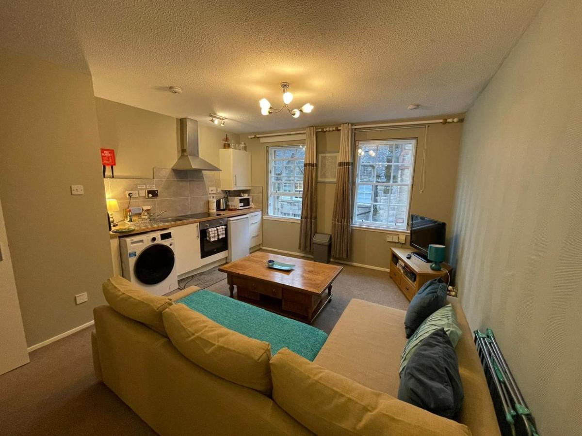 One Bedroom Websters Land Flat - Grassmarket 에든버러 외부 사진