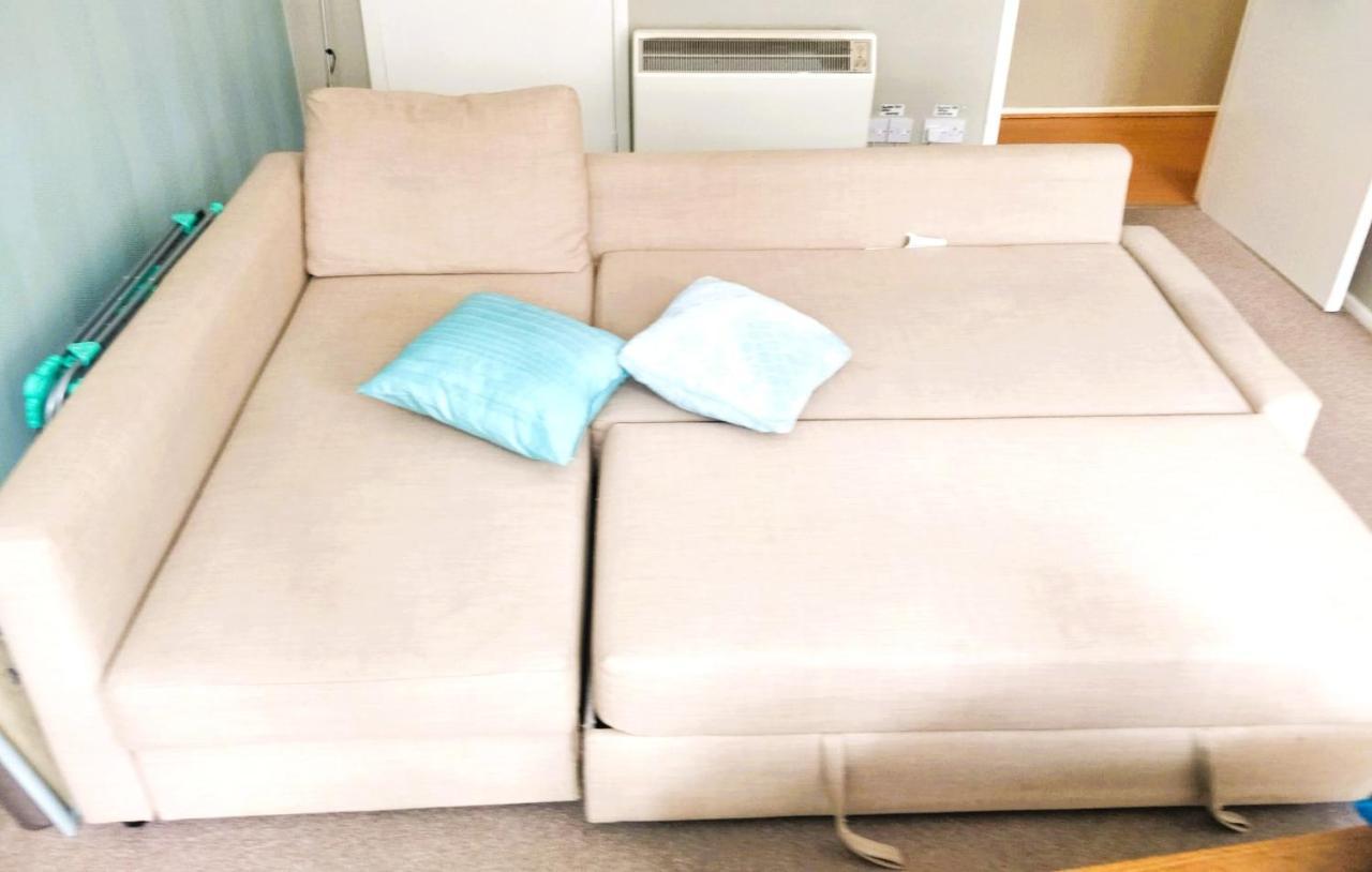 One Bedroom Websters Land Flat - Grassmarket 에든버러 외부 사진